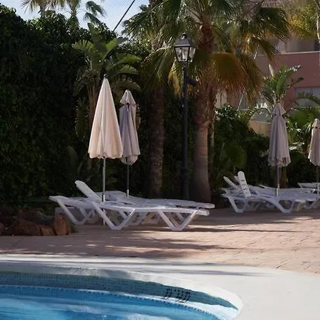 公寓 Stunning Penthouse Terrace & Pool , Free Parking *